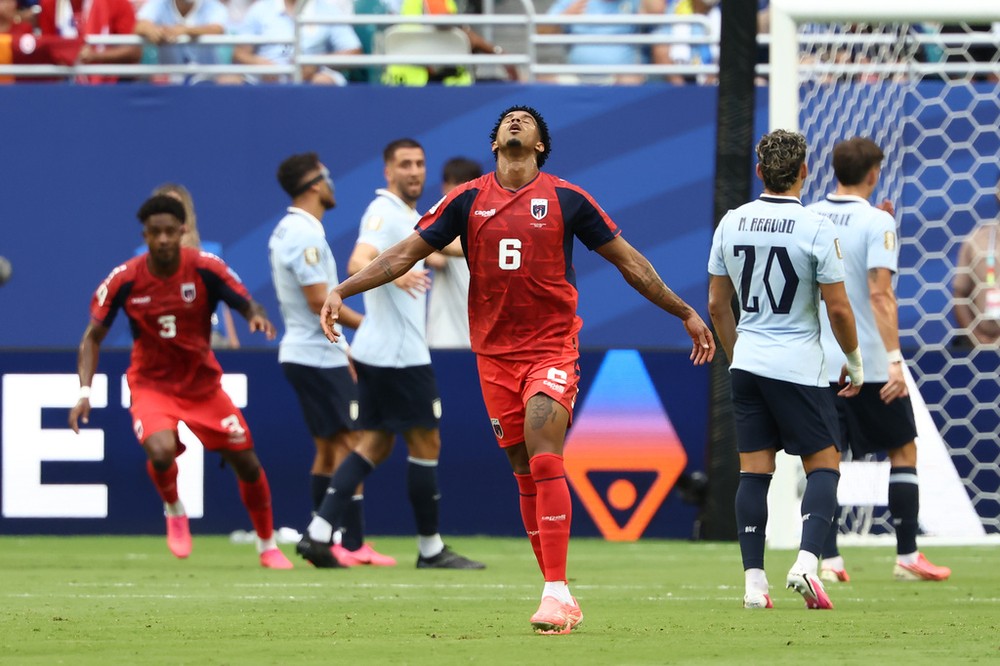 Cape Verde Stuns Uruguay With Late Equalizer to Stay Alive in World Cup Group H