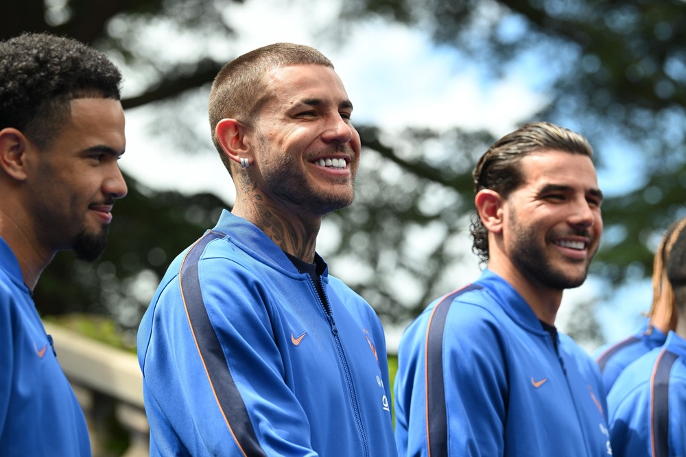 Seven Pairs of Brothers at This World Cup, Including Sibling Rivals Facing Off Across Borders