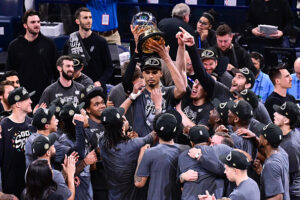 Spurs Outlast Thunder in Game 7 to Reach NBA Finals