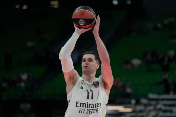 Mario Hezonja Returns to the NBA With Cavaliers After Six Seasons in Europe