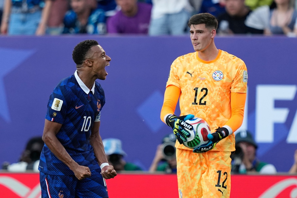 Paraguay's Orlando Gil Sparks Fury With Ball Throw at Mbappé