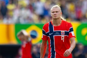 Swedish Creator Julie Amini's Haaland Walk Impression Takes Internet by Storm