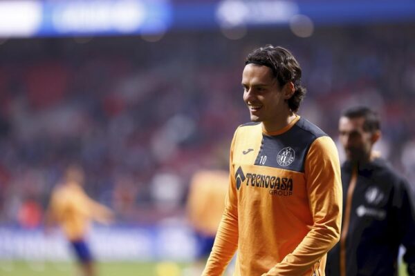 AFC Bournemouth Ready to Send Enes Ünal Back to Getafe Amid Transfer Debt
