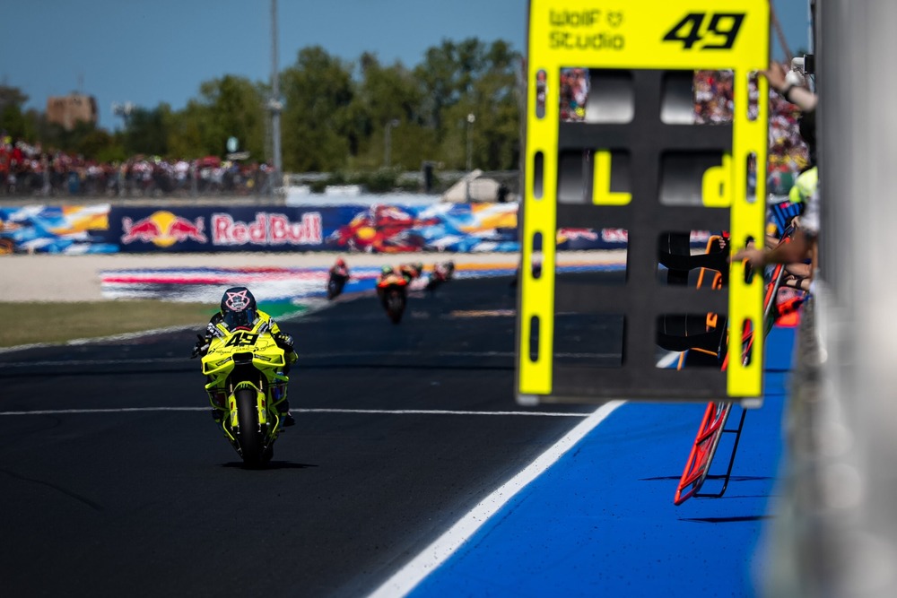 Di Giannantonio Salvages Seventh While VR46 Bids Misano an Emotional Farewell