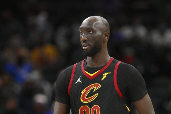 Philadelphia 76ers Sign Tacko Fall, Nelson Jr. to Camp Deals