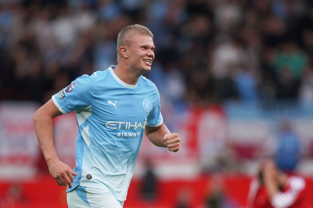 Pro Ref Admits Haaland Offside Error in Man City's Win Over United